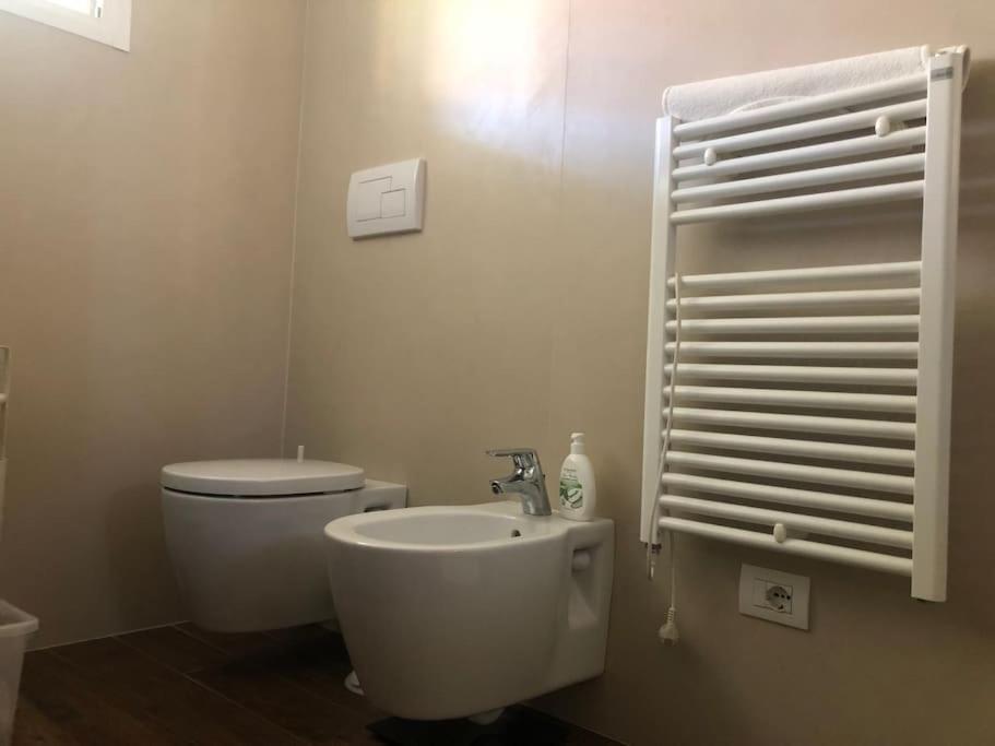 Con Piscina A 5 Minuti Dal Centro Apartment *